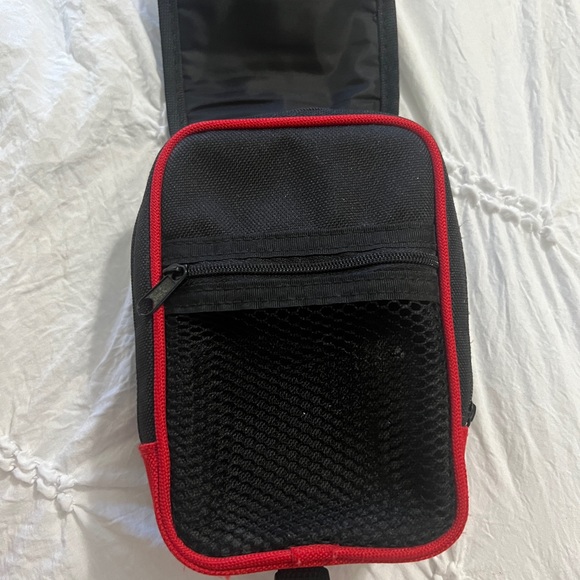 Translucent Pink Gameboy Advance with Case and 6 Games - Picture 6 of 7